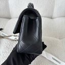 Sac à bandoulière Top Handle en cuir lisse noir - Chanel