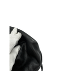Sac seau Coco Mark à bandoulière en cuir caviar noir - Chanel