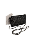 Sac à bandoulière Wallet On Chain en cuir verni noir - Chanel