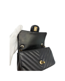 Sac à bandoulière Mini Timeless en cuir chevron noir - Chanel