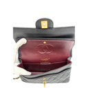 Sac à bandoulière Timeless 11.12 en cuir caviar noir - Chanel