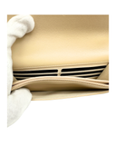 Sac à bandoulière Wallet on chain 19 en cuir lisse beige - Chanel
