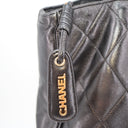 Sac à épaule Totebag matelassé vintage noir - Chanel