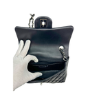 Sac à bandoulière Mini Timeless 20CM en cuir lisse noir - Chanel