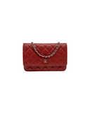 Sac à bandoulière Wallet-On-Chain en cuir caviar bordeaux et argenté - Chanel