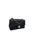Sac à bandoulière Mini Timeless 20CM en cuir lisse noir - Chanel