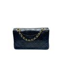 Sac à bandoulière Timeless vintage 23 cm en cuir lisse noir - Chanel