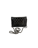 Sac à bandoulière Wallet On Chain en cuir verni noir - Chanel
