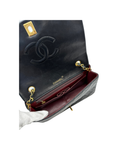 Sac mademoiselle à bandoulière en cuir lisse noir - Chanel
