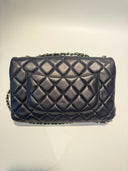 Sac à bandoulière Timeless cuir lisse bleu marine - Chanel