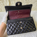 Sac à bandoulière Timeless 25CM en cuir lisse noir - Chanel