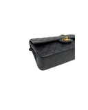 Sac à bandoulière Timeless 11.12 en cuir caviar noir - Chanel