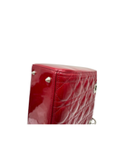 Sac à bandoulière Lady Dior Médium en cuir verni rouge - Christian Dior