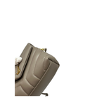 Sac à bandoulière Loulou Toy en cuir lisse gris taupe - Saint Laurent