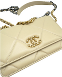 Sac à bandoulière Wallet on chain 19 en cuir lisse beige - Chanel