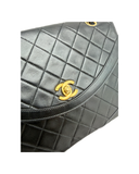 Sac à épaule matelassé vintage en cuir lisse d'agneau noir - Chanel