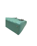 Sac à bandoulière Lady Dior Médium en cuir verni vert - Christian Dior