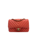 Sac à bandoulière Timeless 20CM en cuir chevron rouge corail - Chanel