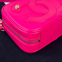 Sac à bandoulière Camera CC en cuir lisse rose - Chanel