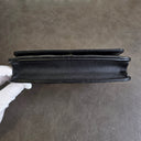Sac à bandoulière Wallet On Chain en cuir lisse noir - Chanel