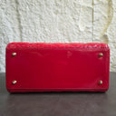 Sac à bandoulière Lady Dior Médium en cuir verni rouge - Christian Dior