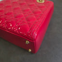 Sac à bandoulière Lady Dior Médium en cuir verni rouge - Christian Dior