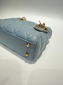 Sac à bandoulière Mini Lady Dior en cuir lisse bleu ciel - Christian Dior