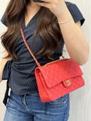 Sac à bandoulière Timeless 11.12 en cuir lisse rouge - Chanel