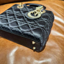 Sac à bandoulière Lady Dior Small en satin noir - Christian Dior