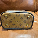 Sac à bandoulière Vanity PM en toile Monogram - Louis Vuitton