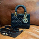 Sac à bandoulière Lady Dior Small en satin noir - Christian Dior
