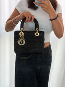 Sac à bandoulière Lady Dior Small en satin noir - Christian Dior
