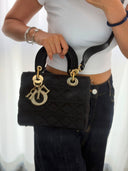 Sac à bandoulière Lady Dior Small en satin noir - Christian Dior