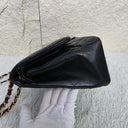 Sac à bandoulière Jumbo en cuir lisse noir - Chanel