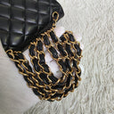 Sac à bandoulière Jumbo en cuir lisse noir - Chanel