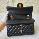Sac à bandoulière Timeless 25CM en cuir lisse noir - Chanel