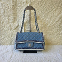 Sac à bandoulière Timeless 25CM en denim tressé bleu - Chanel