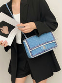 Sac à bandoulière Timeless 25CM en denim tressé bleu - Chanel