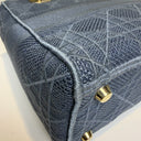 Sac à bandoulière Lady D-Lite en toile denim bleue - Christian Dior