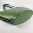 Sac à épaule Saint-Jacques en cuir épi vert - Louis Vuitton