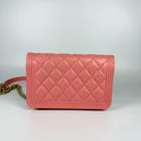 Sac à bandoulière Wallet On Chain Boy en cuir lisse rose - Chanel
