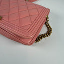 Sac à bandoulière Wallet On Chain Boy en cuir lisse rose - Chanel