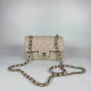 Sac à bandoulière Mini Timeless en cuir caviar beige - Chanel