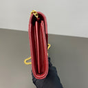 Sac à bandoulière Cassandre en cuir grain de poudre rouge - Saint-Laurent