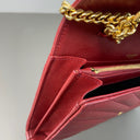 Sac à bandoulière Cassandre en cuir grain de poudre rouge - Saint-Laurent