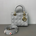 Sac à bandoulière Lady Dior Small en cuir lisse gris - Christian Dior
