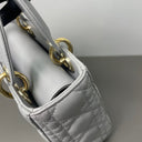 Sac à bandoulière Lady Dior Small en cuir lisse gris - Christian Dior