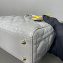 Sac à bandoulière Lady Dior Small en cuir lisse gris - Christian Dior