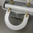 Sac à bandoulière Lady Dior Small en cuir lisse gris - Christian Dior