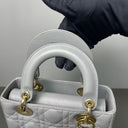 Sac à bandoulière Lady Dior Small en cuir lisse gris - Christian Dior
